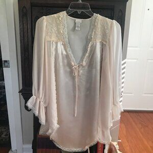 CACIQUE: PINK SATEEN AND CHIFFON SLEEP SHIRT VINTAGE 1980S  SIZE M